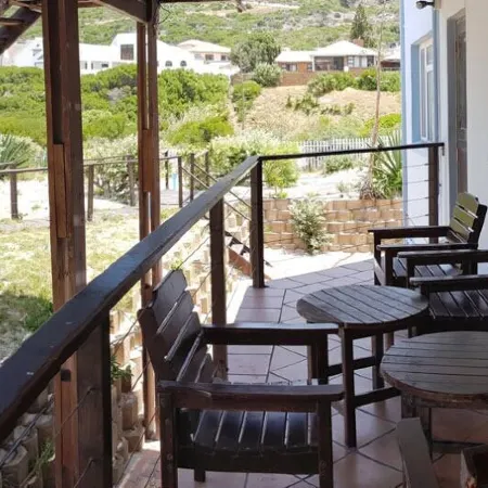 Hout Bay Backpackers Отели рядом с достопримечательностью «Гора Чапманс-Пик»