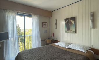 Hotel Arcantis le Voltaire
