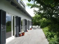 A house for everyone, close to Phantasialand and 30 minutes by train to Cologne Cathedral/Messe Hotels in Weilerswist