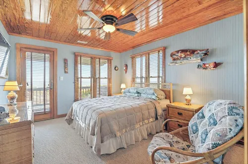 Babington Ocean Front Beach Home with Pool--heated pool optional--