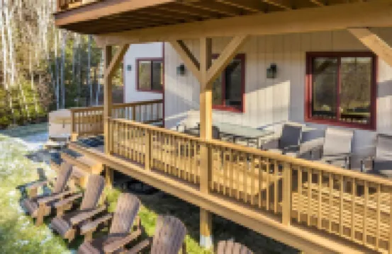 Breathtaking Views and Relaxing Hot Tub - Stunning Mountain Haven