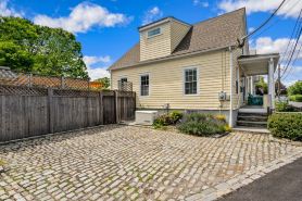 Beautiful Cottage in Downtown Bristol