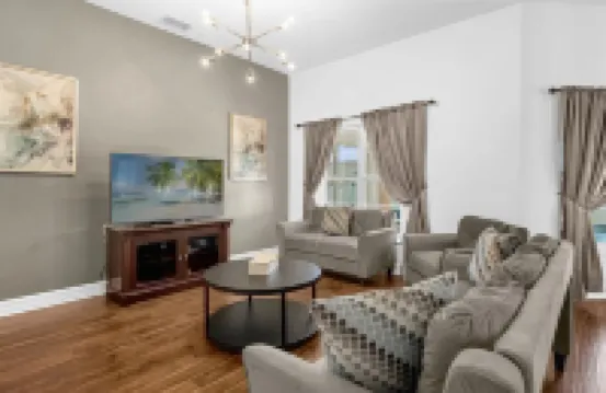 Vista Home near Disney - NEW heated hot tub - games room