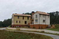 Villa del Sole, a Luxurious Tuscan Inspired Villa in Montaluce, License #4783 Hotels in 