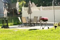 Fire Pit, Office, and Fully Stocked Kitchen - Spacious Family Haven Hotels in Alpena