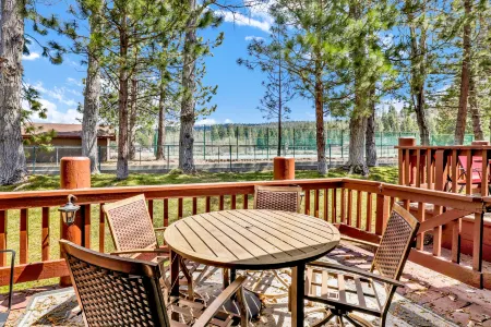 Lakeside Patio and Community Pool - Charming Modern Sanctuary