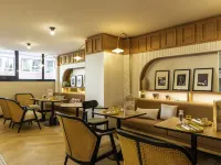 Novotel Paris Suresnes Longchamp - breakfast
