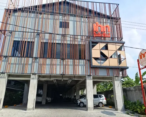 Inn Home Solo Baru Hotels in Grogol
