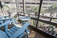 2BR Mariners Cove | Pool|Steps to Beach|Low Floor! Hotels in Horry County