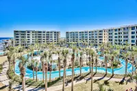 Bay Views, Lazy River, and Expansive Patio Space - Elegant Haven