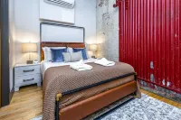 Stylish Loft with Historic Charm - Modern Urban Escape