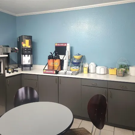 Days Inn by Wyndham Monroe La