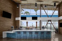Sun Outdoors San Diego Bay - Barer