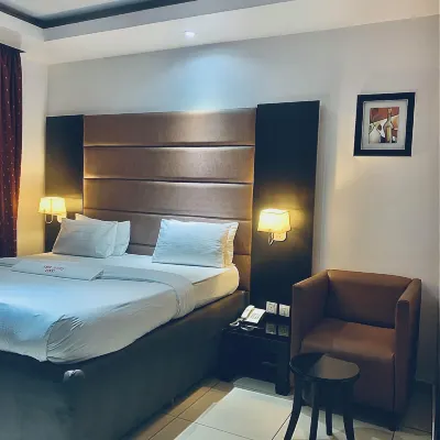 Axor Suite Hotel Hotels near Lekki Conservation Centre