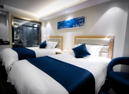 Lyz Business Hotel
