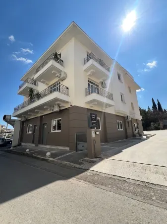 Boutique Studios & Apartments - by Avelink Отели в г. Спата-Артемида