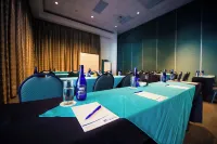 蘭戈班米科諾斯俱樂部酒店