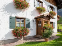 Alpenapartment Mit Garten Hotels in Halblech