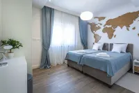 Lustica Apartments Central