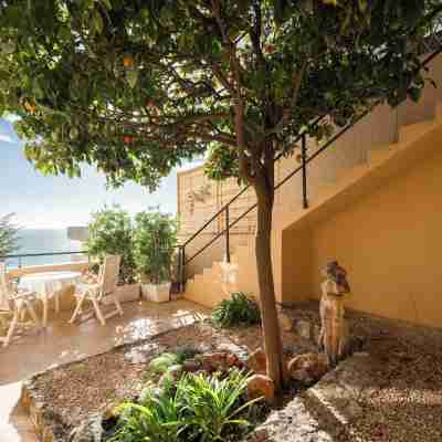 Hôtel Le Roquebrune Hotel Exterior