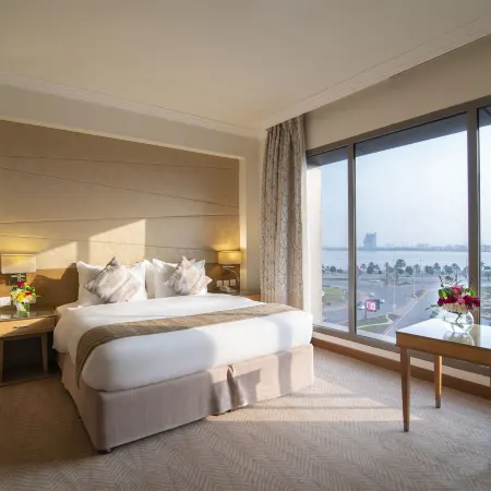 Golden Tulip Dammam Corniche Hotel