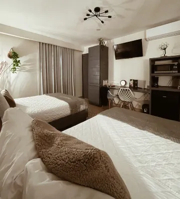 Studio 27 Hotels in Ensanche Miraflores