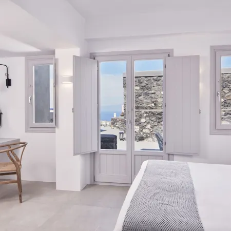 Elysian Santorini