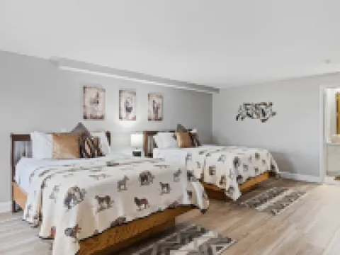 The Bradford Hotels in Stone County