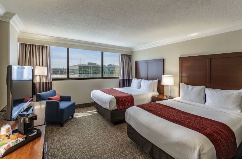 Comfort Inn & Suites at Copeland Tower