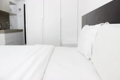 Stylish Studio Room Grand Asia Afrika Apartment Hotels in Lengkong