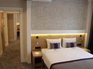 Des'Otel