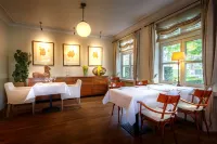 Ter Heide (Kaprijke - Lembeke) Hotels in Zelzate