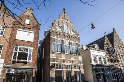 The Duke Boutique Apartments Hotel in zona Jheronimus Academy of Data Science