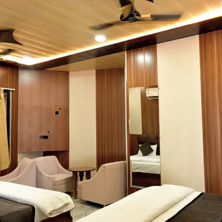Triveni Gest House Hotels in Mathura