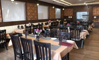 The Grand Astoria Somnath