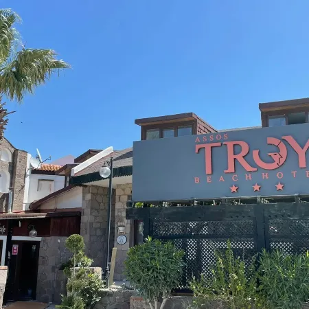 Assos Troy Beach Hotel
