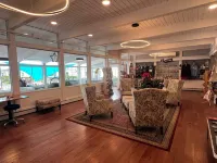 Harborline Hotel - parking