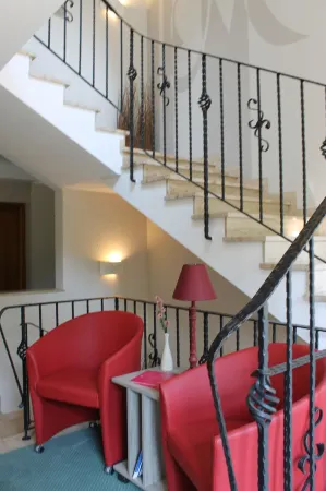 Hotel Restaurant Martha Отели в г. Майн-Таубер