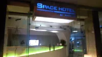 스페이스 호텔 바이 파파호 East Bogor 호텔