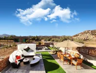 瓜達盧佩谷精品飯店和水療中心 Adobe Guadalupe Vineyards & Inn Aztec Breeding Farm附近的飯店