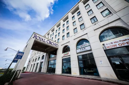 Royal Orchid Hotel Guam Отели в г. Тамунинг