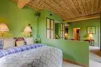 Bastide de Bellegarde Hotels in Авіньйон