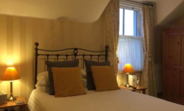 Glendale Guest House