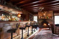 Deer Mountain Inn Hotels in Hunter