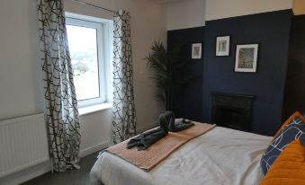 Comfy 3 Bedroom Cottage in a Calm Location
