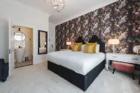 Somerset House Boutique Hotel and Restaurant Hotels near University of Portsmouth
