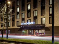 Me and All Hotel Dusseldorf Oberkassel, by Hyatt Hotels near Heerdt