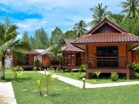 Lanta Pearl Beach Resort Hotels near Long Beach