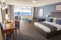 Sandbanks Hotel Hotels near Sandbanks Beach