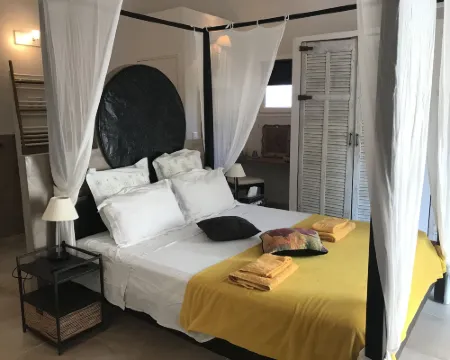 La Désirade Chambres d'hôtes en Provence Hotéis em Ceyreste